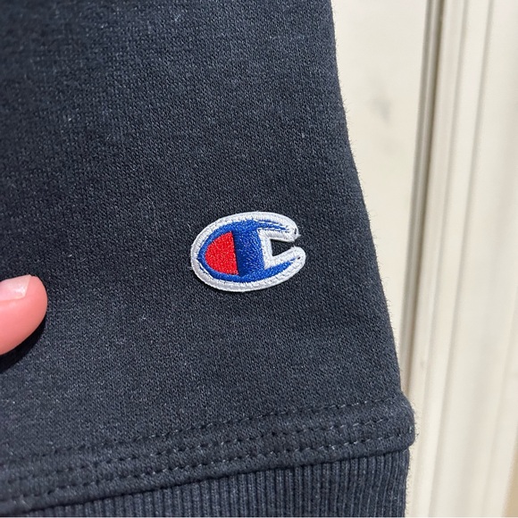 NWOT Champion brand sweatshirt black crew neck size large - Picture 3 of 5